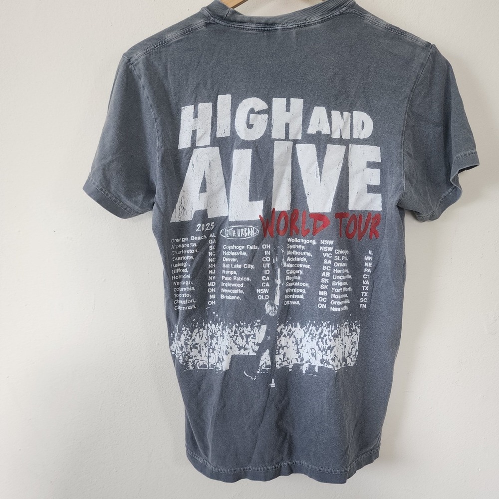 Keith Urban World Tour Shirt Small High and Alive 2025